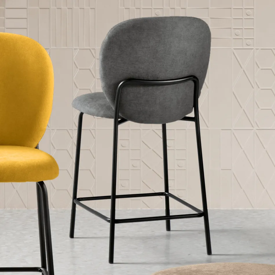 Set van twee stoffen krukjes met vulling en metalen frame - Lior Viadurini