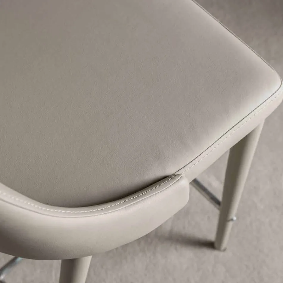 Kruk met rugleuning, design metalen basis - Berenice Viadurini