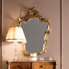Klassiek gevormde spiegel met bladgoud frame Made in Italy - Precious Viadurini