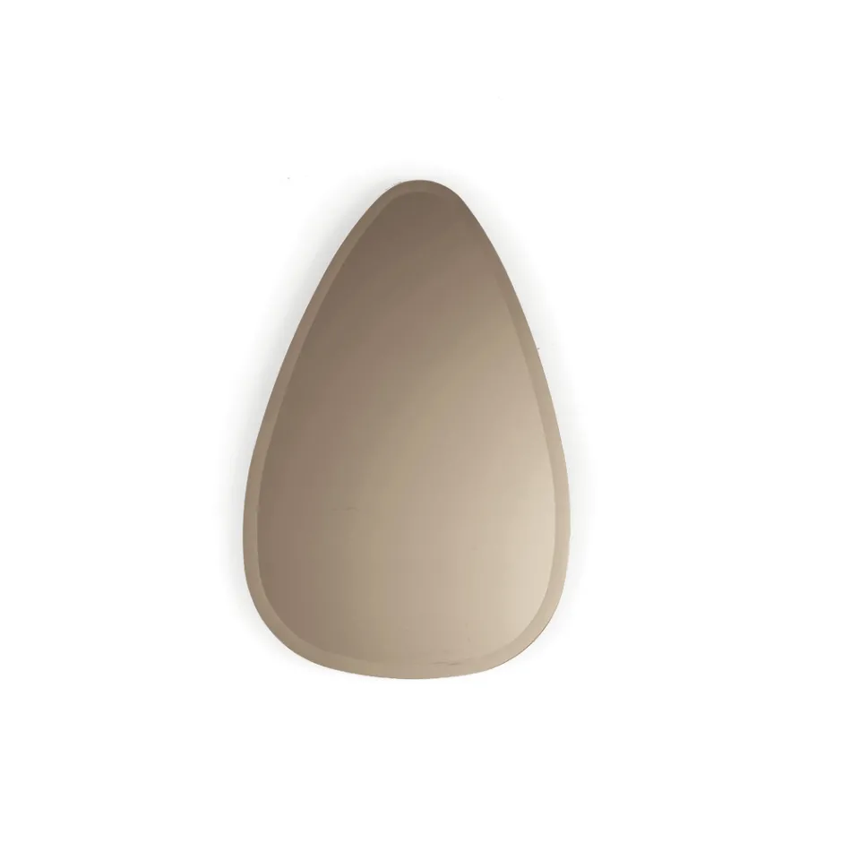 Beata wandspiegel met afgeronde randen, gemaakt in Italië. Viadurini