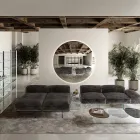 Wandspiegel van gebogen bol glas in verschillende afwerkingen - licht Viadurini