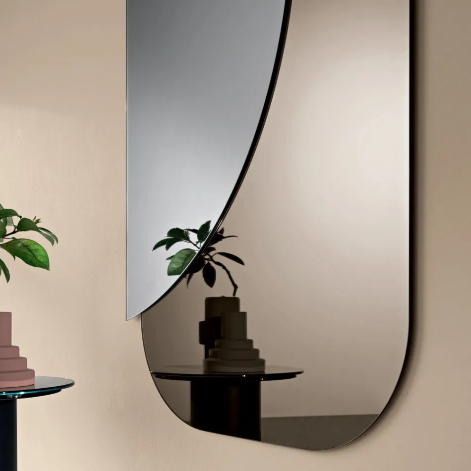 Spiegel gemaakt van 2 overlappende, gevormde platen, vervaardigd in Italië - Adelaide Viadurini