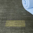 Handgemaakt modulair gekleurd viscosekleed geweven in India - Gilberto Viadurini