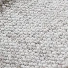 Groot en modern design wollen vloerkleed zwart of crème - Jacqueline Viadurini