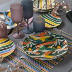 Gedekte tafelservies in porselein en gekleurd aardewerk 18 stuks - Tequila Viadurini