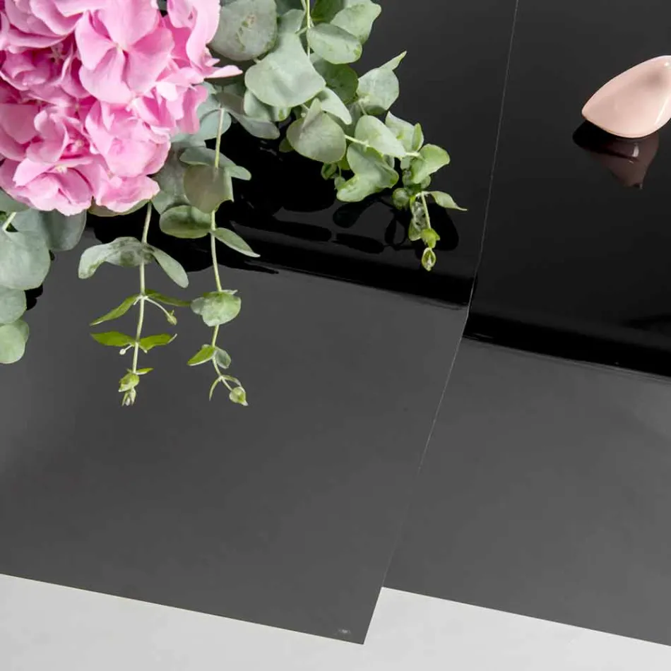 Ontwerptafels in gekleurd plexiglas gemaakt in Italië, Spinoso Viadurini