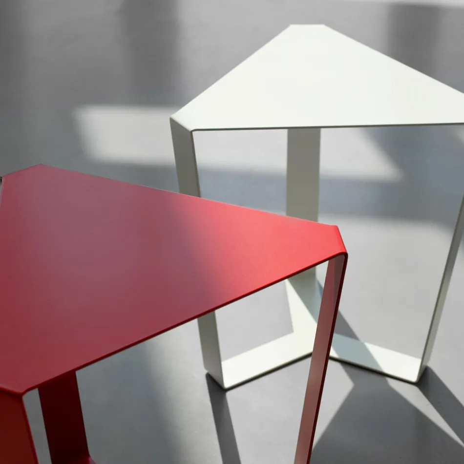 Yasmine design salontafel van gekleurd metaal, made in Italy Viadurini