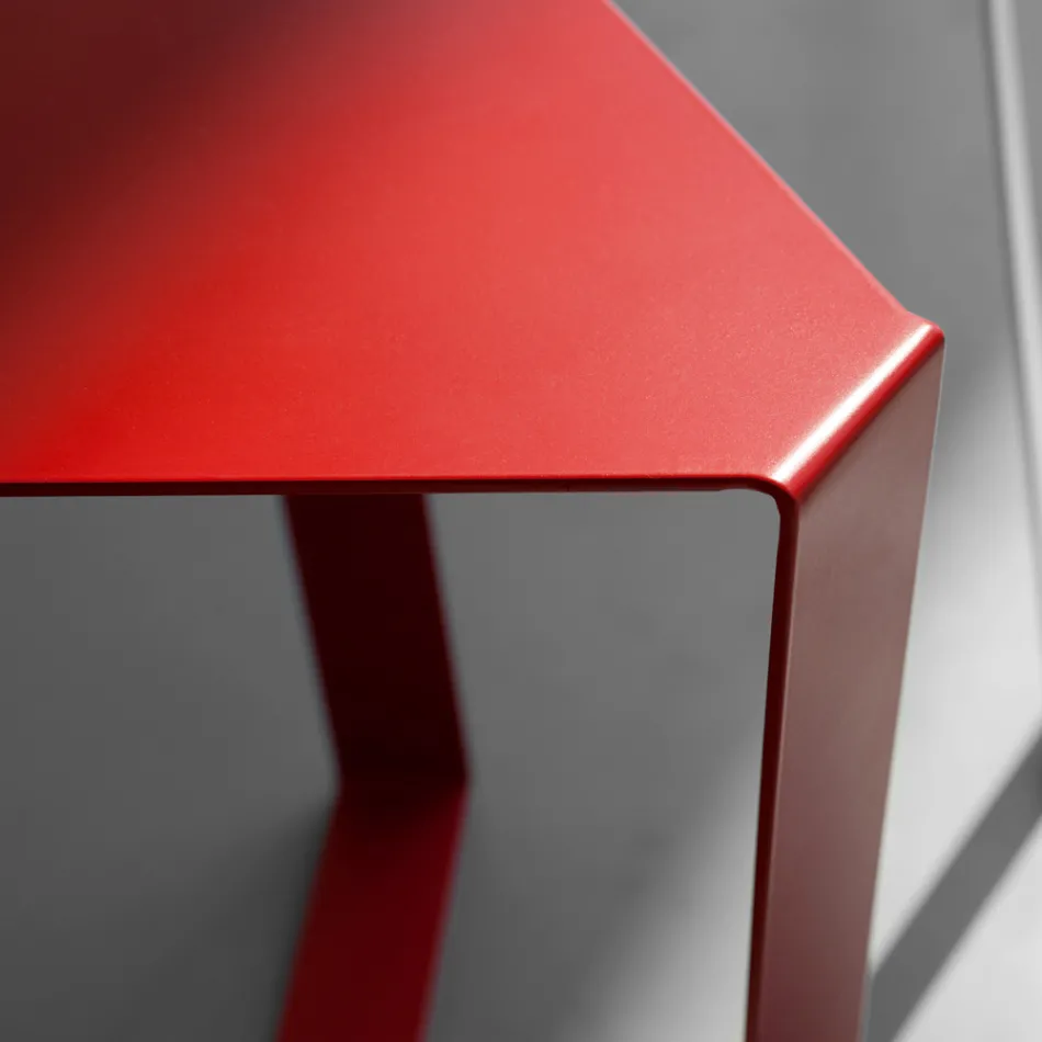 Yasmine design salontafel van gekleurd metaal, made in Italy Viadurini