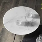 Ronde salontafel in luxe marmereffect metaal en glas - Magali Viadurini
