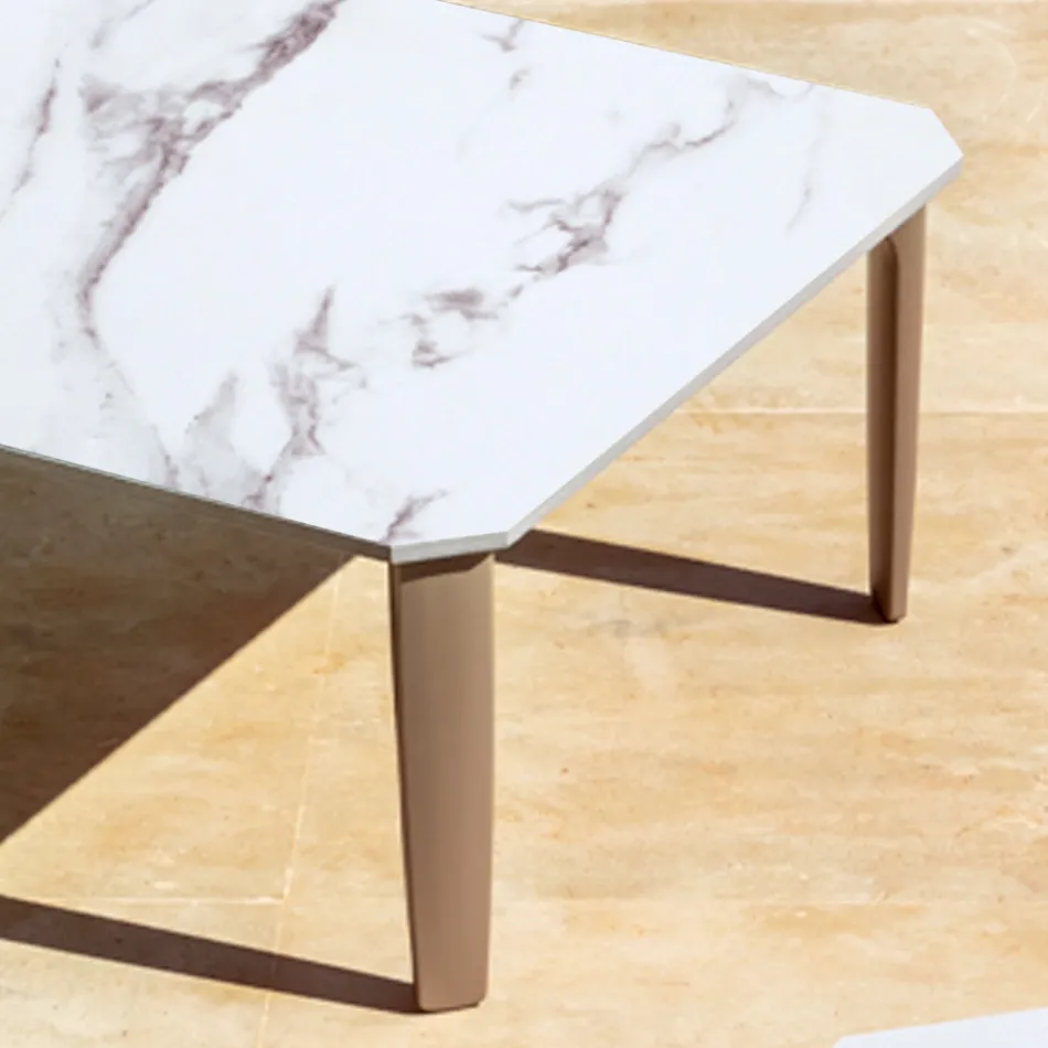 Vierkante salontafel voor buiten in aluminium en steengoed van hoge kwaliteit - Filomena Viadurini