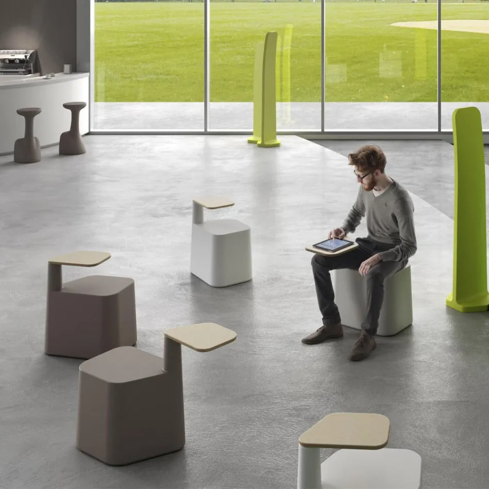 Salontafel in polyethyleen en berkenhout Made in Italy - Clio Viadurini