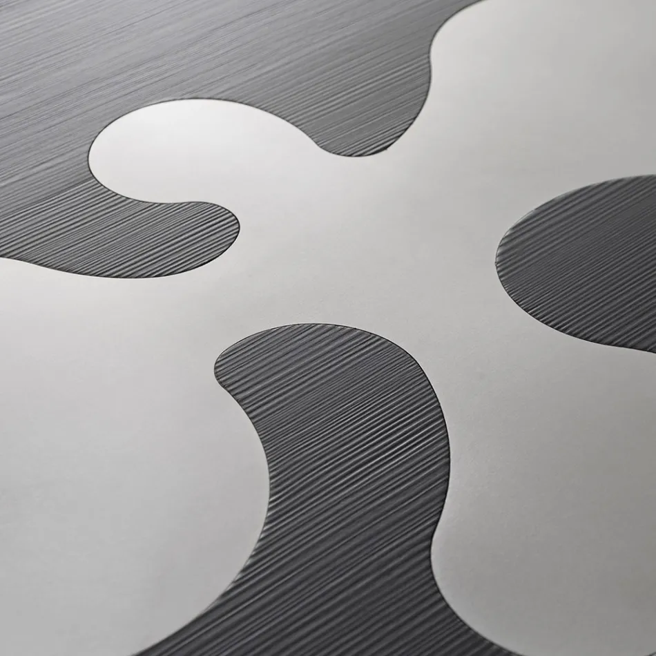 Salontafel van zwart gelakt larikshout met satijnroestvrijstalen inzetstukken - Vergine Viadurini