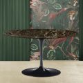 Tulip Saarinen H 41 salontafel met donker Emperador marmeren blad Made in Italy - Scarlet