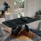 Tafel van 210x110 cm met keramisch blad met marmerlook en metalen onderstel - Adriano Viadurini