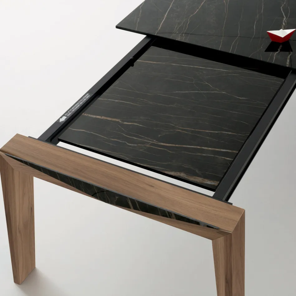 Uitschuifbare tafel tot 2,4 m in massief hout en keramiek blad - Antares Viadurini