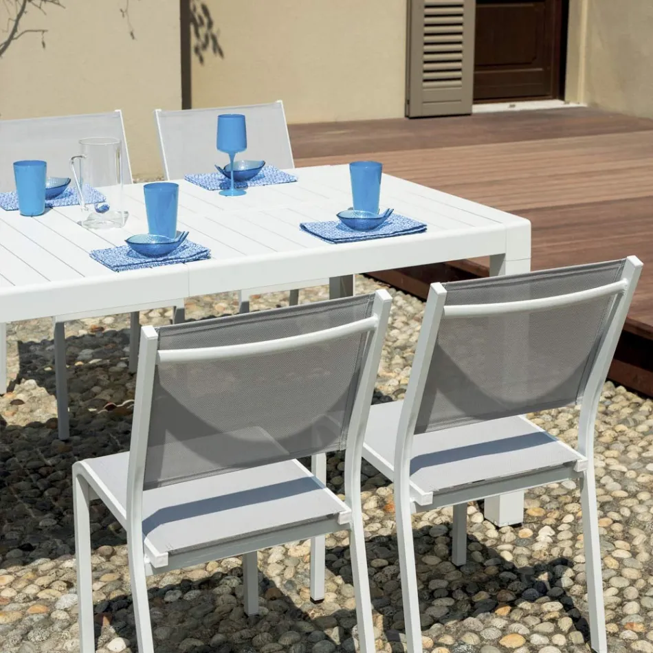 Uitschuifbare tafel met schuifpoten en aluminium lattenbodem - Supernova Viadurini