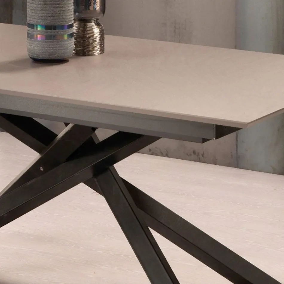 Uitschuifbare design tafel met metalen poten, Lucera Viadurini