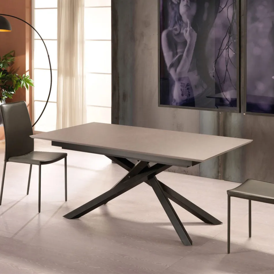 Uitschuifbare design tafel met metalen poten, Lucera Viadurini
