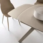 Uitschuifbare tafel tot 210 cm in glas en gelakt metaal - Naxos Viadurini
