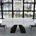 Moderne uitschuifbare tafel in glas en staal 14 zitplaatsen Made in Italy - Dalmata