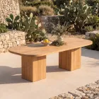 Tafel met geborsteld teakhouten blad en afgeronde hoeken - Bestemming Viadurini
