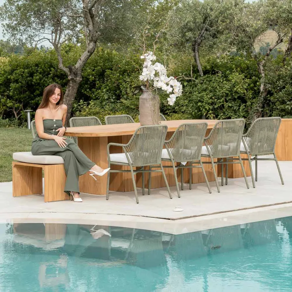 Tafel met geborsteld teakhouten blad en afgeronde hoeken - Bestemming Viadurini