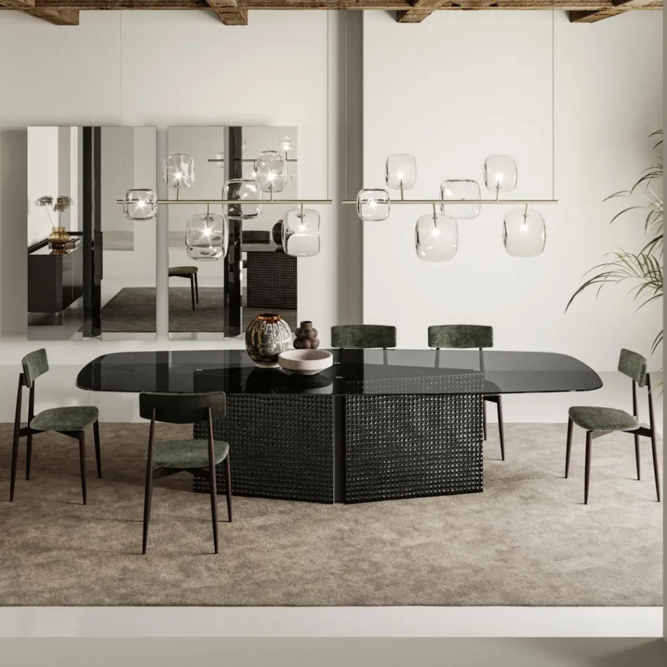 Tafel met gevormd glazen blad en gesmolten glas en metalen onderstel - Foglietto Viadurini