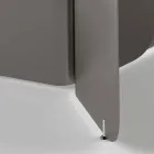 Tafel met gevormd glazen blad en gebogen metalen onderstel - Piacere Viadurini