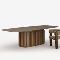 Glazen tafel van 300 cm met metalen onderstel, gemaakt in Italië. Ontwerp: Lunaria
