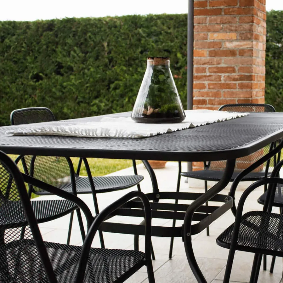 180 cm metalen tuintafel met gaas, gemaakt in Italië - Lirion Viadurini