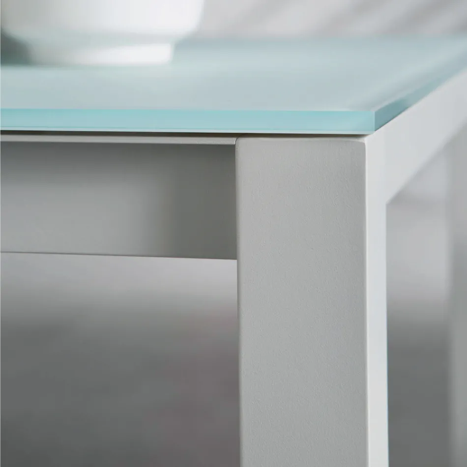 Tuintafel met structuur van gelakt aluminium en glazen blad - Salim Viadurini