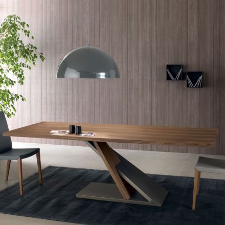Design eettafel in metalen blad in Canaletto walnoot - Zorato Wood Viadurini