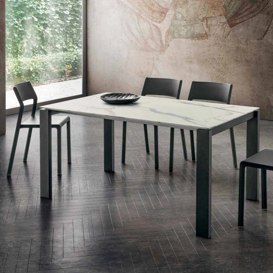 Eettafel in Hpl-marmereffect en gelakt metaal Made in Italy - Jupiter Viadurini