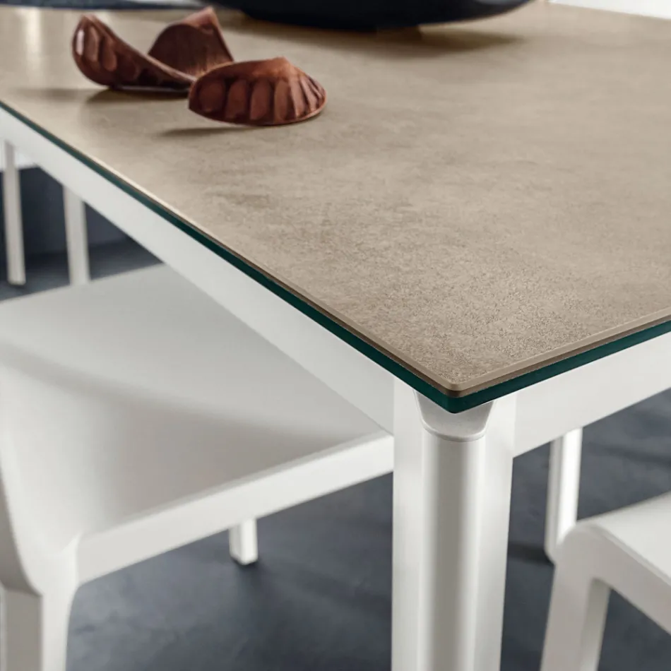 Eettafel in Laminam met aluminium structuur Made in Italy - Beieren Viadurini