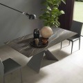 Metalen eettafel en keramisch blad Made in Italy Design - Anaconda