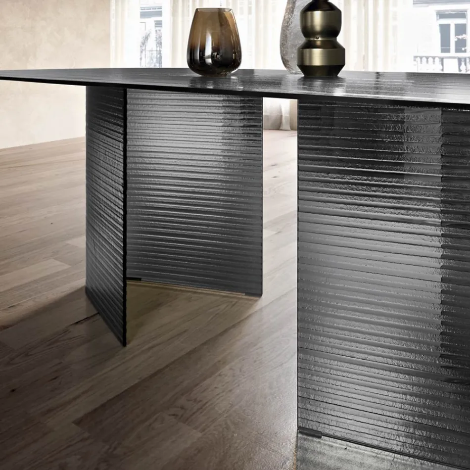 Vaste tafel 240x120 cm van transparant geribbeld glas, gemaakt in Italië - Varo Viadurini