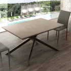 Uitschuifbare houten tafel tot 190 cm met gekruiste voet Lecce Viadurini