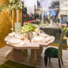 in geborsteld eiken tafel met wax afwerking Andy Viadurini