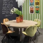 in geborsteld eiken tafel met wax afwerking Andy Viadurini