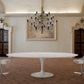 Moderne ovale tafel in Carrara-marmer of zwarte Marquinia gemaakt in Italië - Dollars
