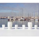 Adan by Vondom design outdoor tafel / kruk, in polyethyleen Viadurini