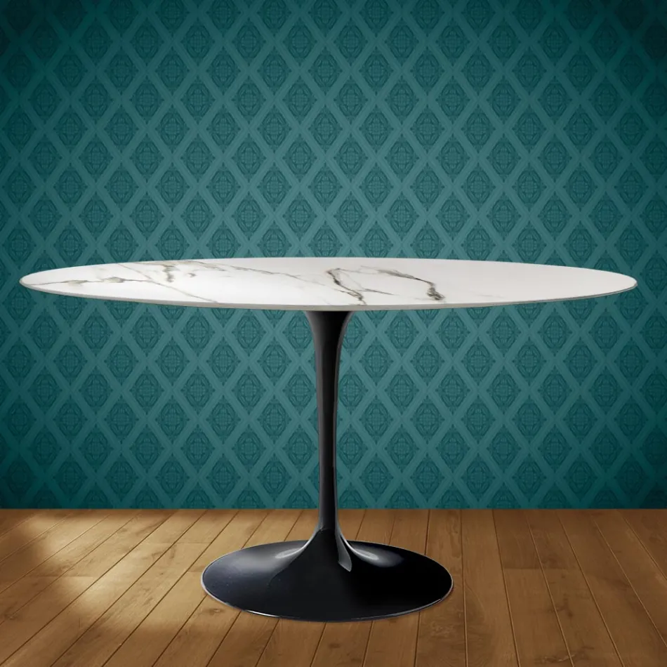 Eero Saarinen Tulpentafel H 74 Ovaal in Keramiek Aura 22 Gemaakt in Italië - Scharlakenrood Viadurini