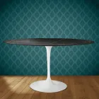 Eero Saarinen Tulpentafel H 74 Ovaal in Somnia Keramiek Gemaakt in Italië - Scharlakenrood Viadurini