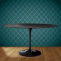 Eero Saarinen Tulpentafel H 74 Ovaal in Somnia Keramiek Gemaakt in Italië - Scharlakenrood