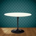 Eero Saarinen Tulpentafel H 74 Rond in Moonè Keramiek Gemaakt in Italië - Scharlakenrood