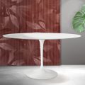 Tulip Saarinen tafel, rond, hoogte 74 cm, in wit Florim keramiek - Scharlakenrood