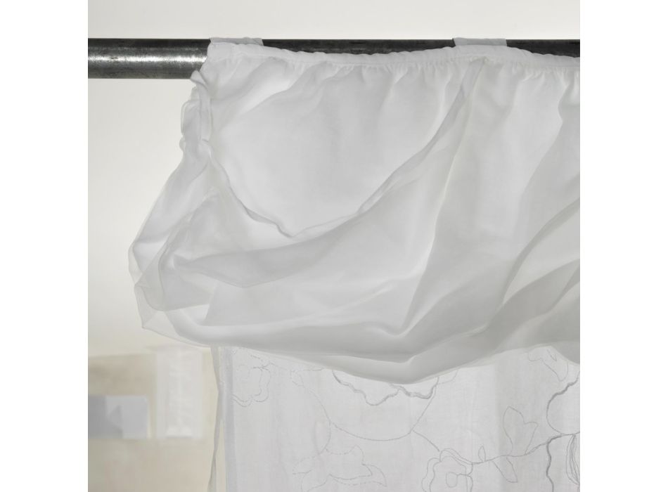 Wit gordijn van linnen gaas en organza met elegant rozenborduurwerk - Mariarosa Viadurini