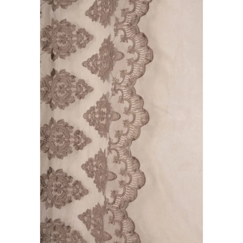 Licht linnen gordijn met organza en gotisch borduurwerk in het luxe centrum - Marinella Viadurini