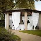 Retro licht linnen gordijn met organza en Italiaans luxe borduurwerk - Marinella Viadurini