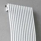 Verticale Badkamerradiator Modern Design Golvend 1181 Watt - Tucano Viadurini